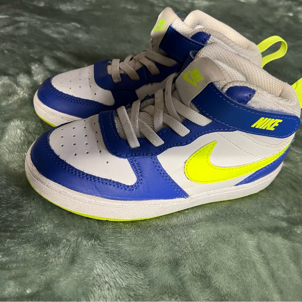 Nike Kids White and Neon Yellow Sneakers